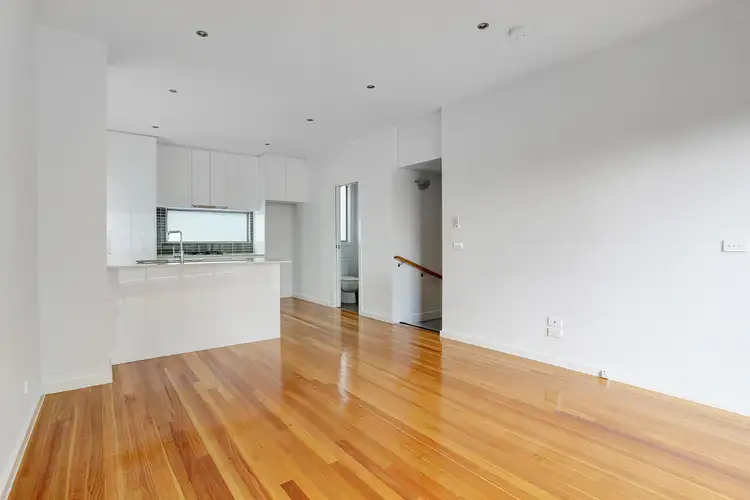 9/142-144 Thames Street, Box Hill North VIC 3129