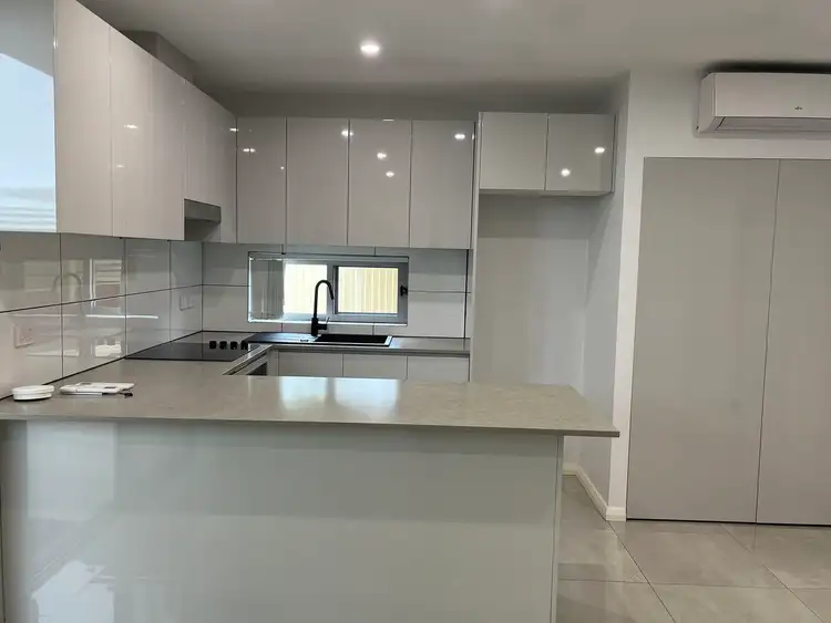 2a Jack O'sullivan Rd, Moorebank NSW 2170