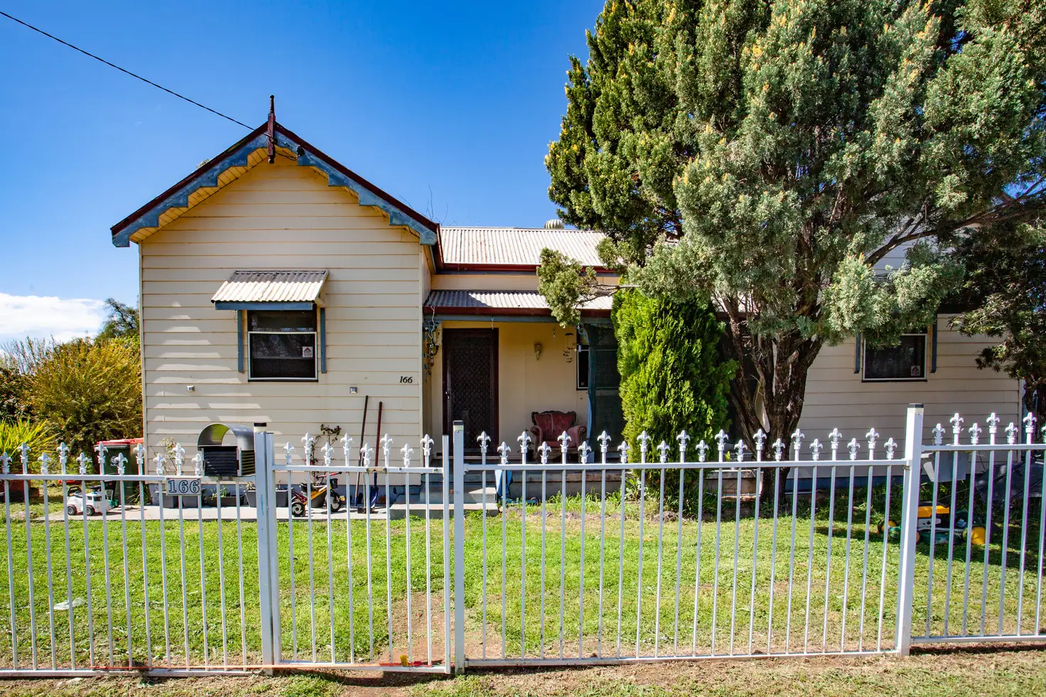 Main view of Homely house listing, 164-166 Pierce St, Wellington NSW 2820
