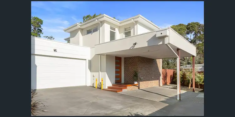 11 Attenborough Square