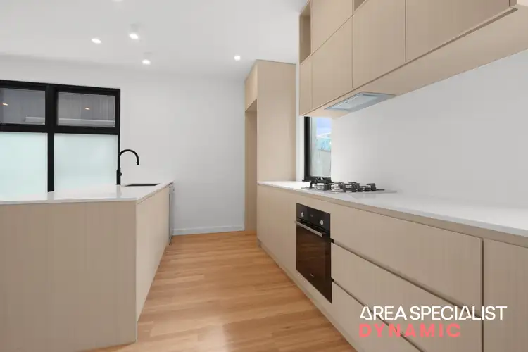 8/11-13 Clingin St, Reservoir VIC 3073