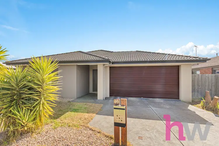 40 Whitecliff Way, Armstrong Creek VIC 3217