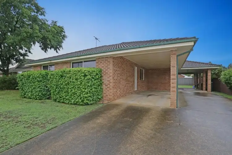 1/10 Albert St, Mcgraths Hill NSW 2756
