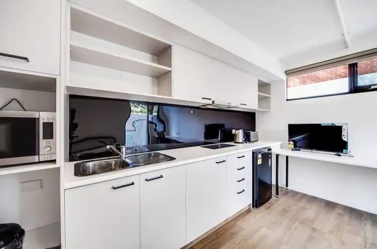 11/58 Station St, Burwood VIC 3125