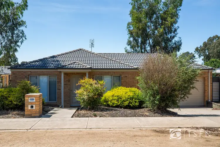 1/107 St Killian St, White Hills VIC 3550