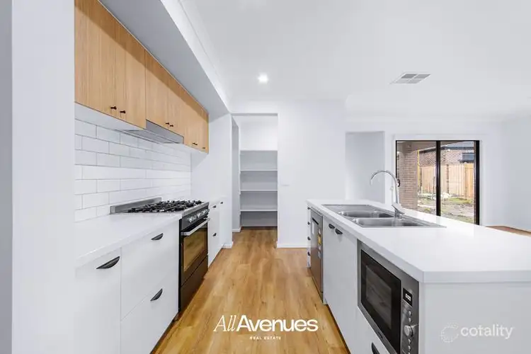 Fourth view of Homely house listing, 3 Sunlight Ave, Clyde North VIC 3978