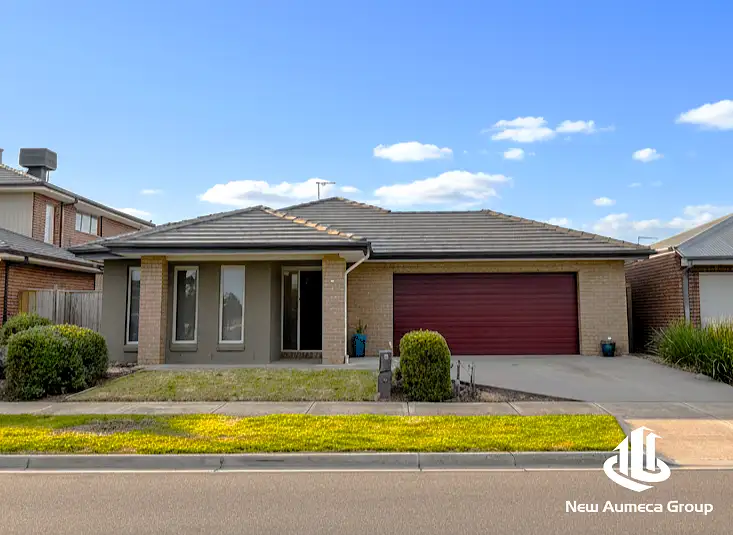 5 Winscombe Rd, Werribee VIC 3030