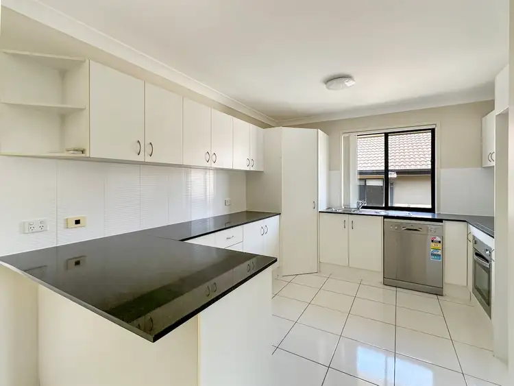 8 Emily Street, Ormeau QLD 4208