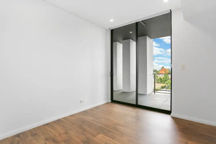 Fifth view of Homely apartment listing, 2/21 Station Street, Thornleigh NSW 2120