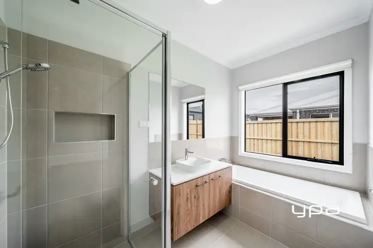 Fifth view of Homely house listing, 4 Regner Dr, Sunbury VIC 3429