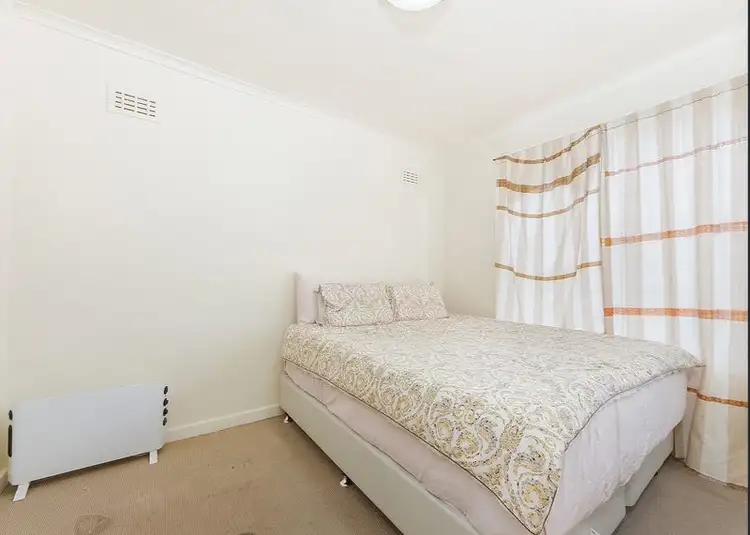 Fourth view of Homely apartment listing, 2/9 Churchill Avenue, Maidstone VIC 3012