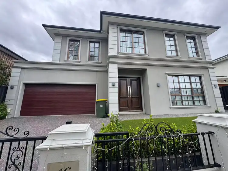 16 Eley Rd, Burwood East VIC 3151