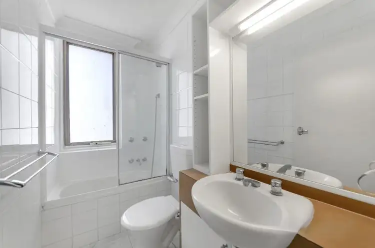 Fifth view of Homely apartment listing, 11/49 Tivoli Rd, South Yarra VIC 3141