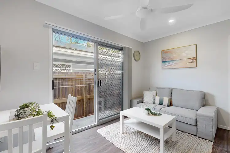 Second view of Homely unit listing, 33 Berrimilla St, Manly West QLD 4179