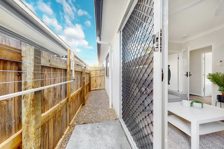 Fifth view of Homely unit listing, 33 Berrimilla St, Manly West QLD 4179