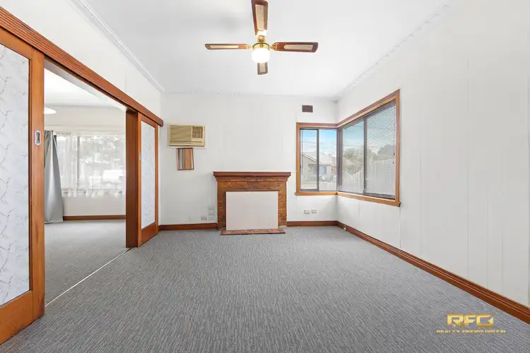 Second view of Homely house listing, 5 Lorenz St, Sunshine VIC 3020