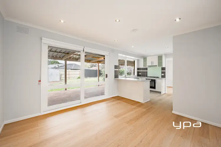 Fourth view of Homely house listing, 3 Monterey Ct, Sunbury VIC 3429