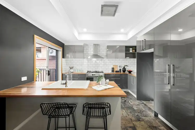 Second view of Homely house listing, 45 Brentwood Dr, Avondale Heights VIC 3034