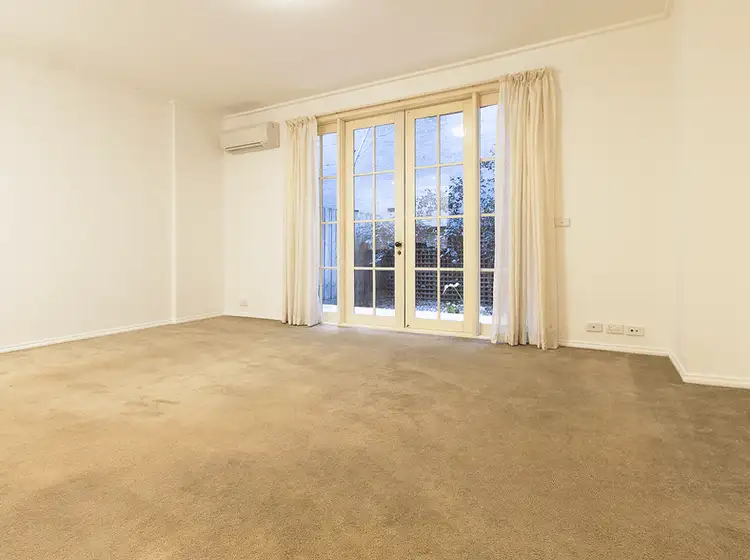 18/151 Fitzroy Street, St Kilda VIC 3182