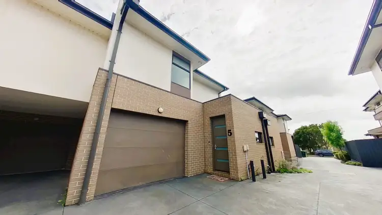 Main view of Homely townhouse listing, 5/27 Loddon Ave, Reservoir VIC 3073