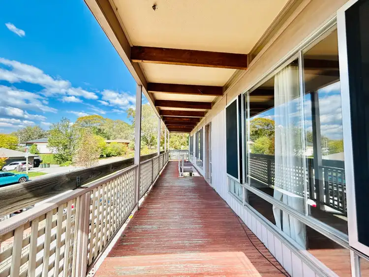 33 Gledden St, Chifley ACT 2606