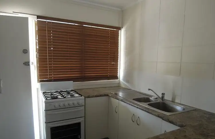 Third view of Homely house listing, 2/33 Surrey St, Hyde Park QLD 4812