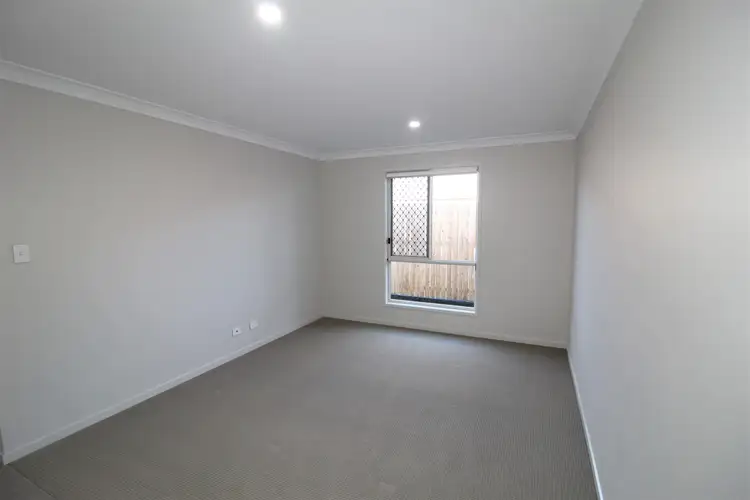 Second view of Homely house listing, 4 Anne Street, Park Ridge QLD 4125