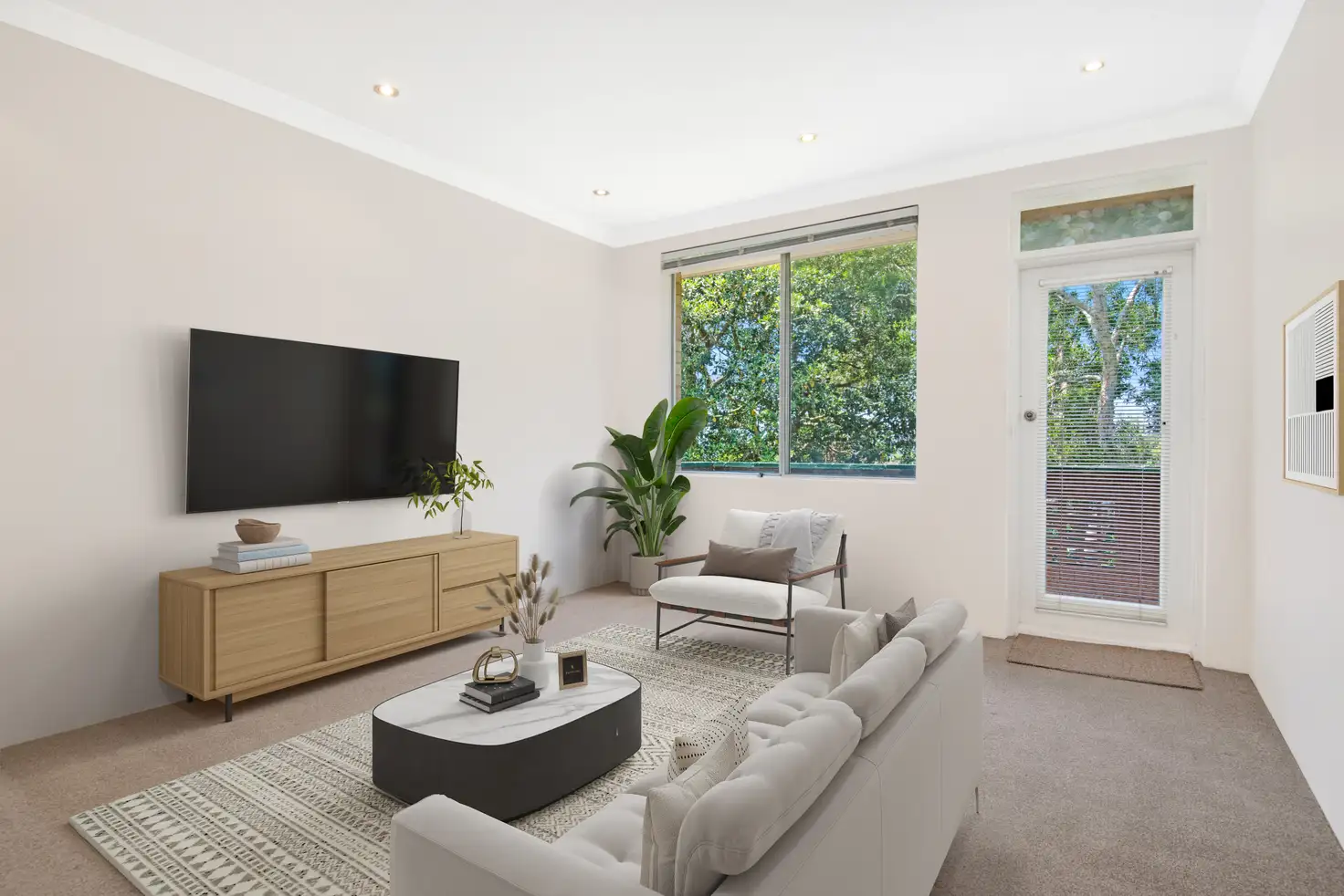 Main view of Homely unit listing, 16/77 Pacific Parade, Dee Why NSW 2099