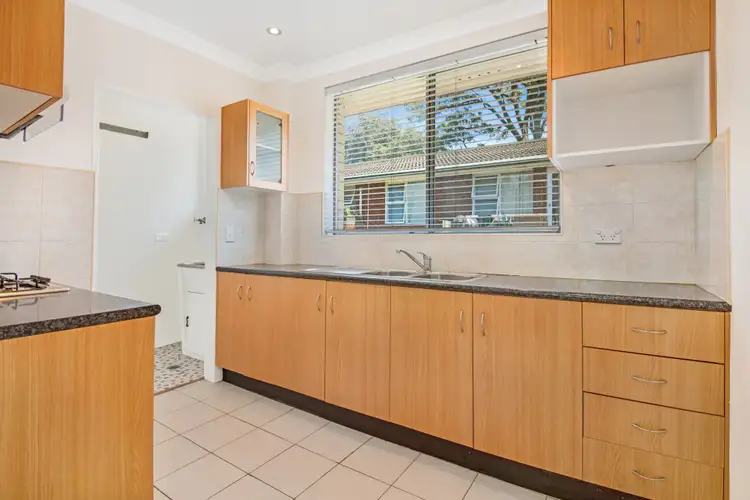 Third view of Homely unit listing, 16/77 Pacific Parade, Dee Why NSW 2099