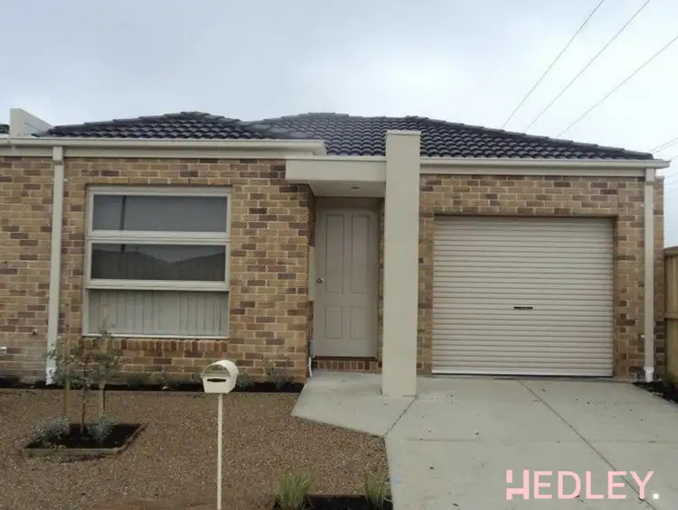 2/7 Casablanca Court, Truganina VIC 3029