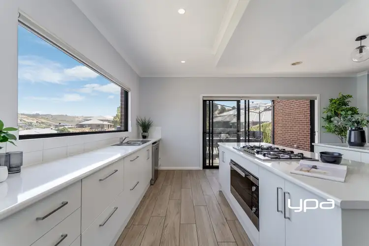 Fifth view of Homely house listing, 7 Amity Pl, Sunbury VIC 3429