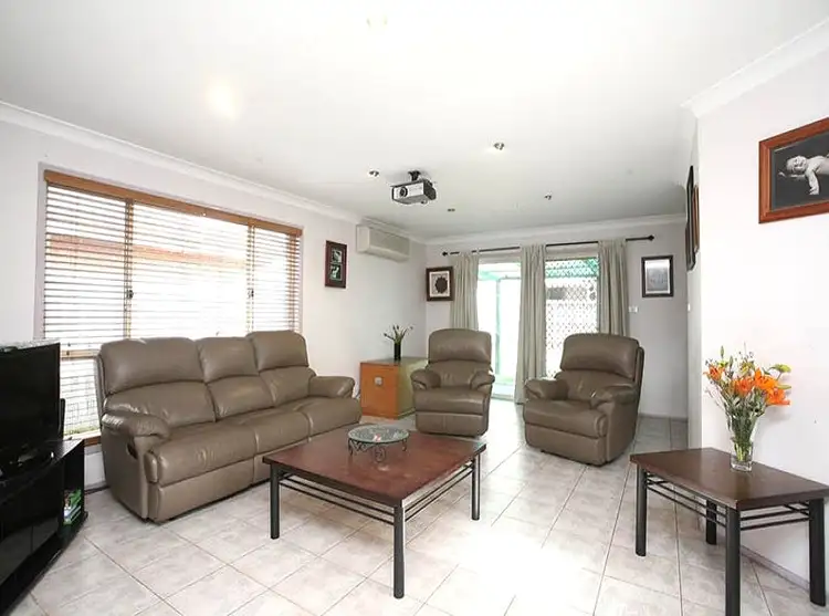 134A Renton Ave, Moorebank NSW 2170