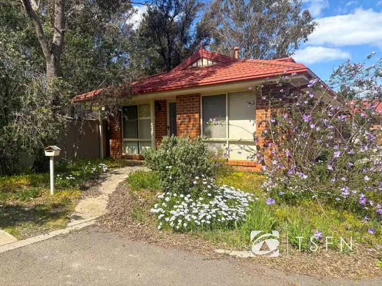 3 Commins Place, Flora Hill VIC 3550