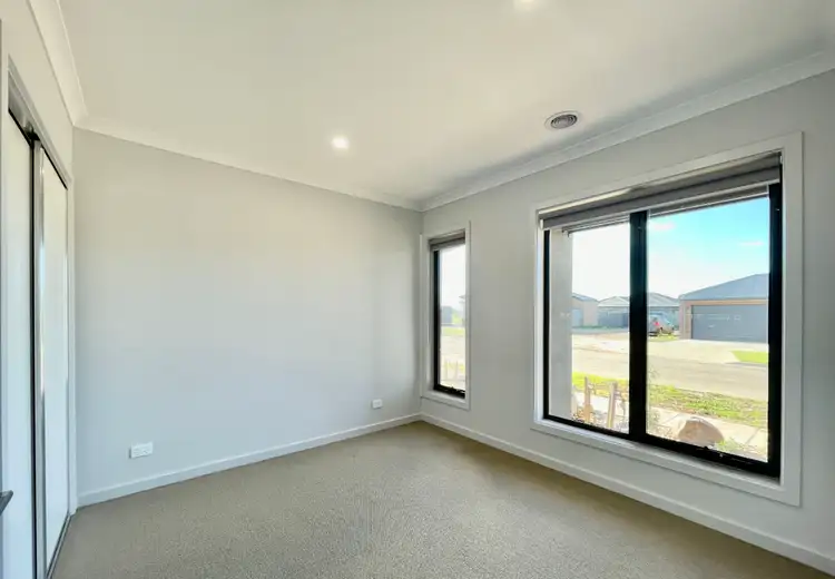 Third view of Homely house listing, 19 Farleigh Dr, Tarneit VIC 3029