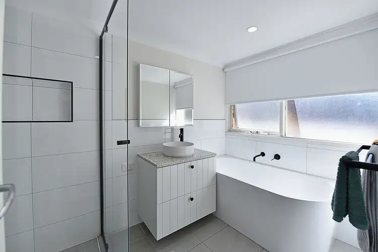 Fifth view of Homely house listing, 177 Erinbank Cres, Attwood VIC 3049
