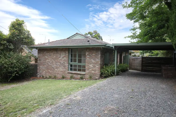 8 Herbert St, Ringwood VIC 3134
