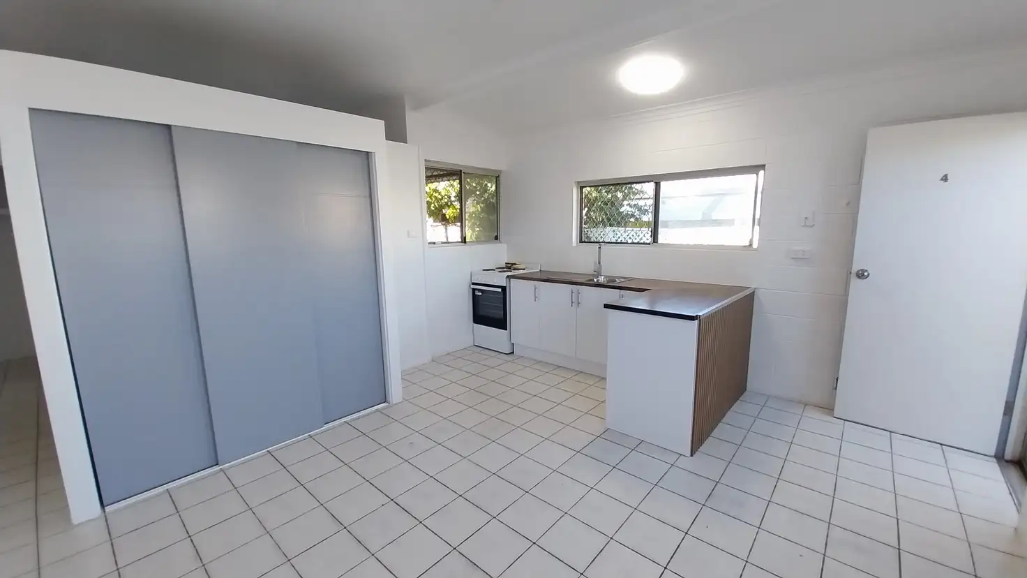 Main view of Homely unit listing, 4/59 Albury Street, Pimlico QLD 4812