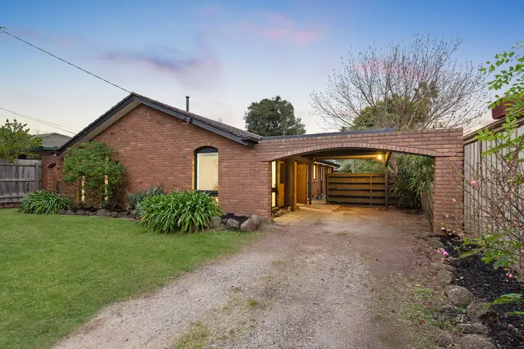 55 Silvertop Cres, Frankston North VIC 3200