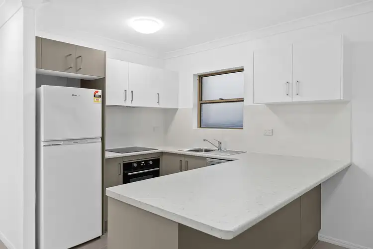 6/124 Carmody Road, St Lucia QLD 4067