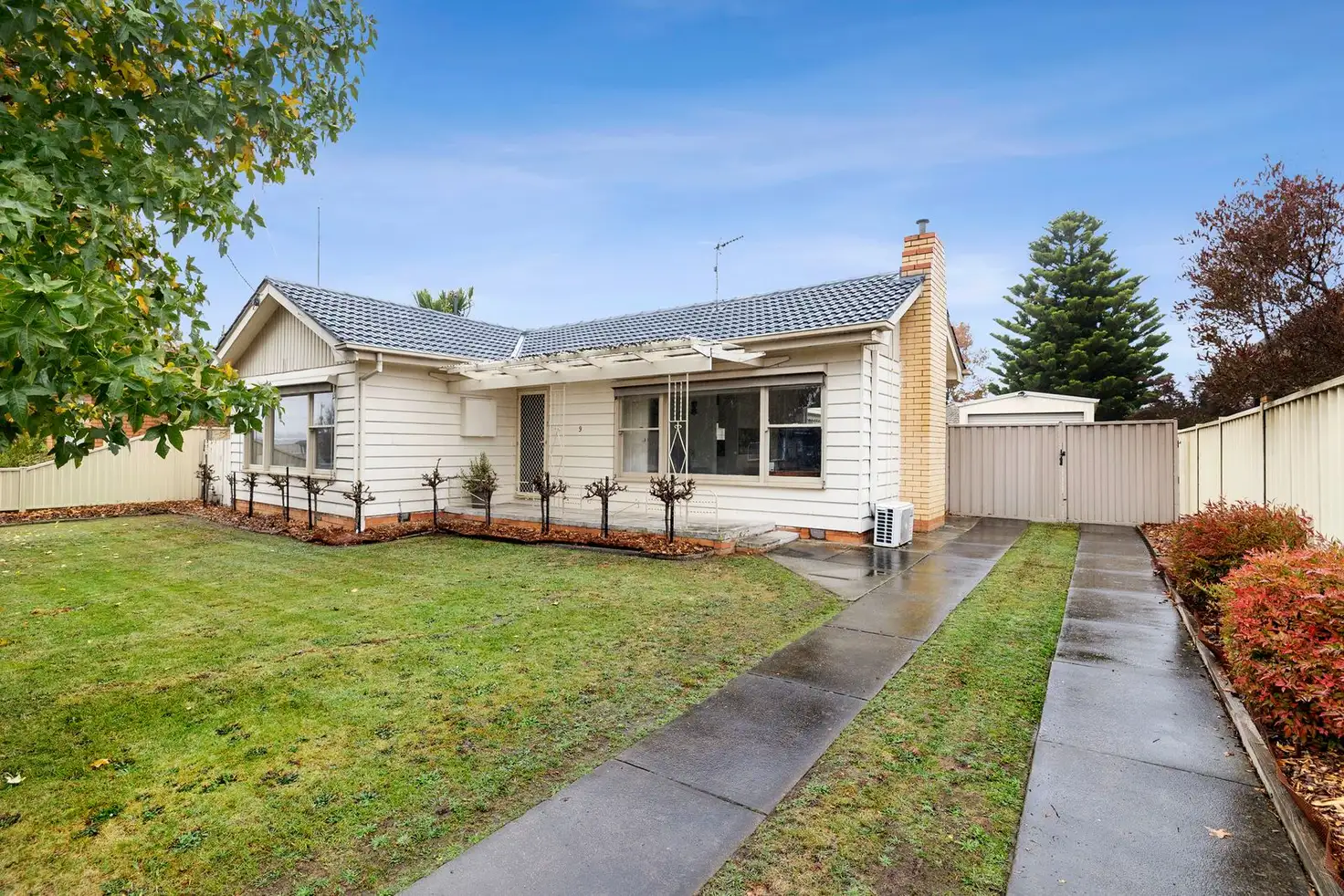 Main view of Homely house listing, 9 Pauls Cres, Wendouree VIC 3355