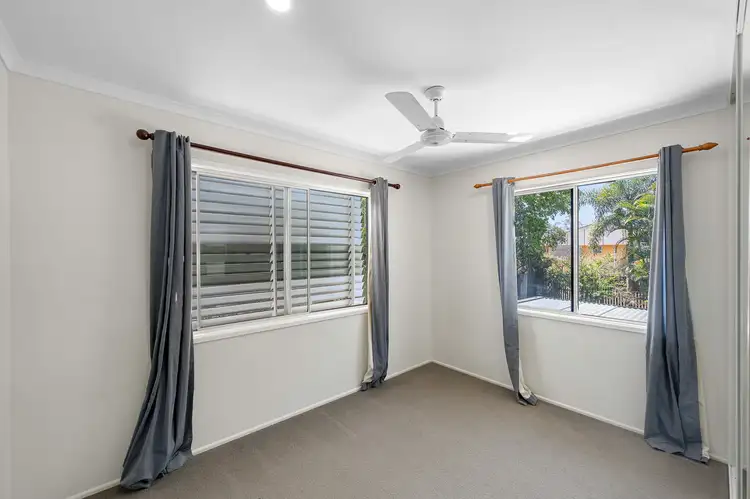 Sixth view of Homely house listing, 10 Pashley St, Clinton QLD 4680
