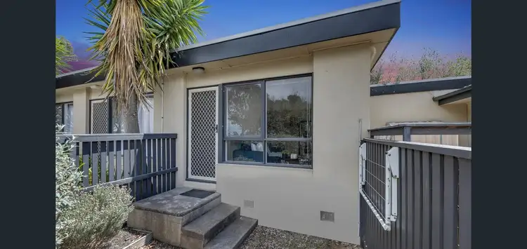 2/18 Bakewell Street, Herne Hill VIC 3218