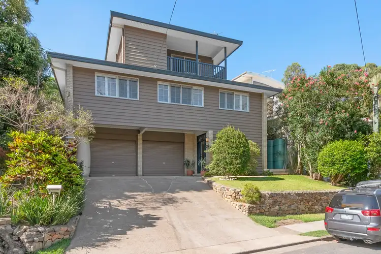 12 Highland Terrace, St Lucia QLD 4067