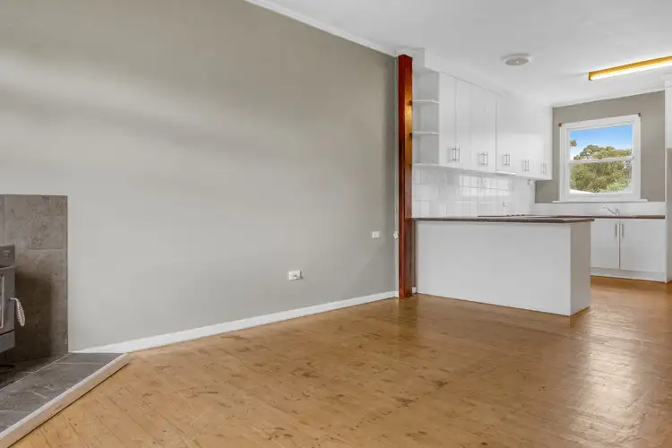 Third view of Homely semi-detached listing, 8 Rook Rd, Mount Gambier SA 5290