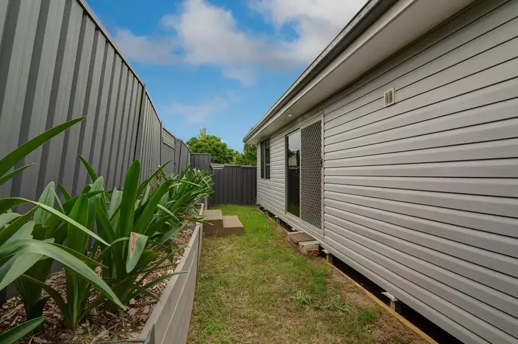 8a Redwood Place, Claremont Meadows NSW 2747
