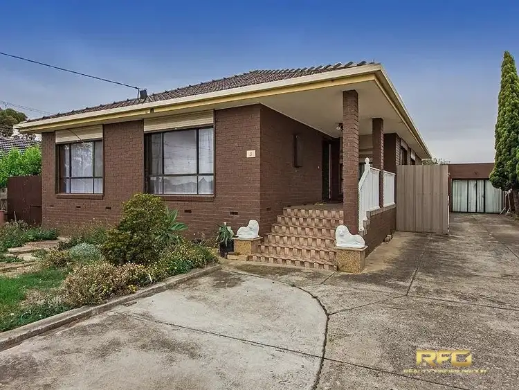 3 Gum Rd, Kings Park VIC 3021