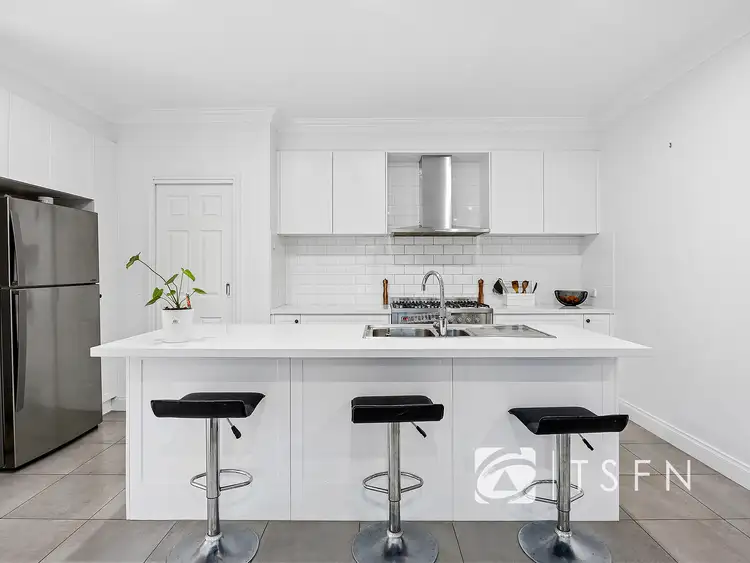 Third view of Homely house listing, 5 Nandina Ct, Strathdale VIC 3550