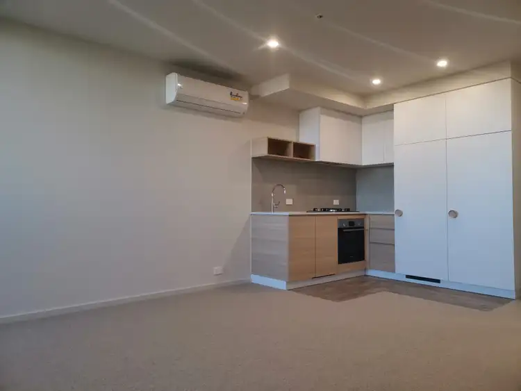 B405/10 Station Street, Caulfield North VIC 3161