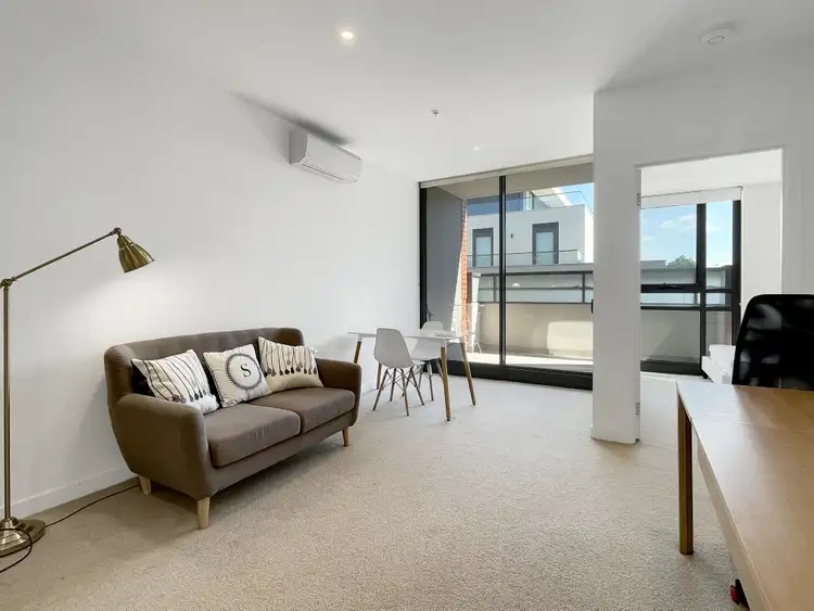 205/56 Kambrook Rd, Caulfield North VIC 3161