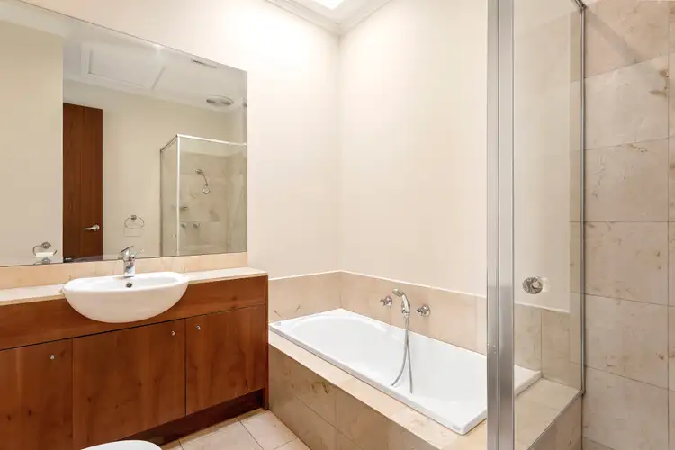 Fourth view of Homely townhouse listing, 5/350 Auburn Rd, Hawthorn VIC 3122